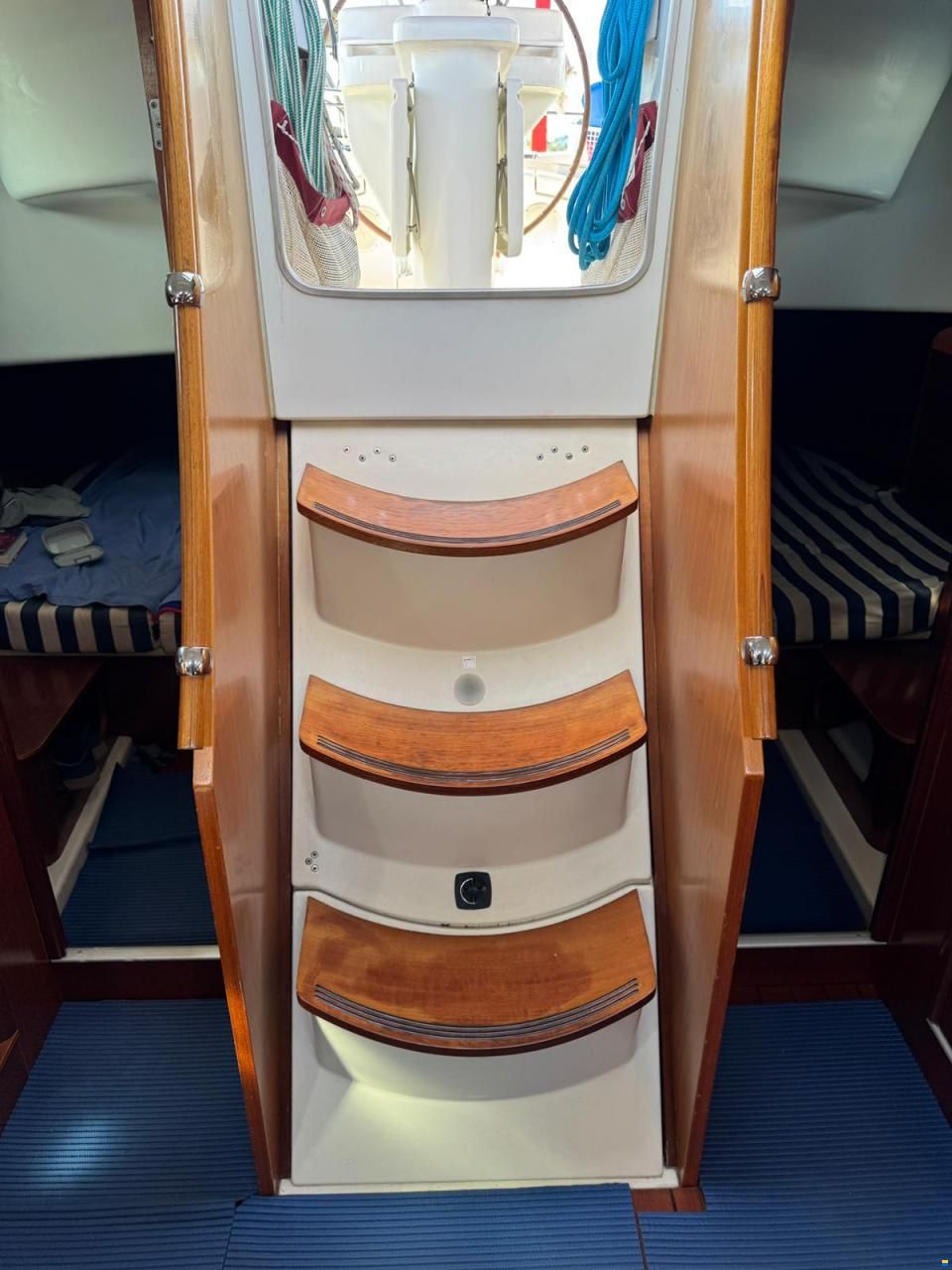 Beneteau Oceanis Clipper 411