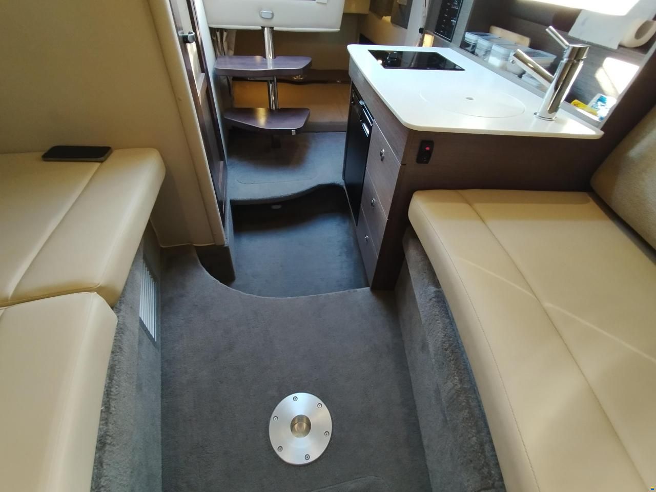 Bayliner 855 Cruiser