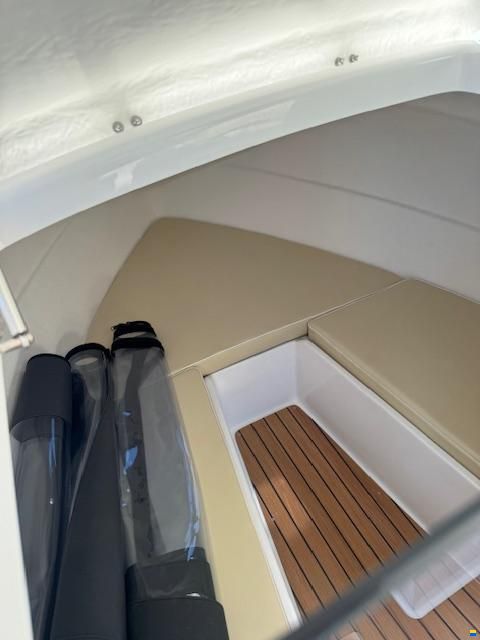 Cortina 480 Pilothouse