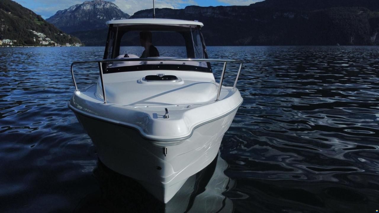 Cortina 480 Pilothouse