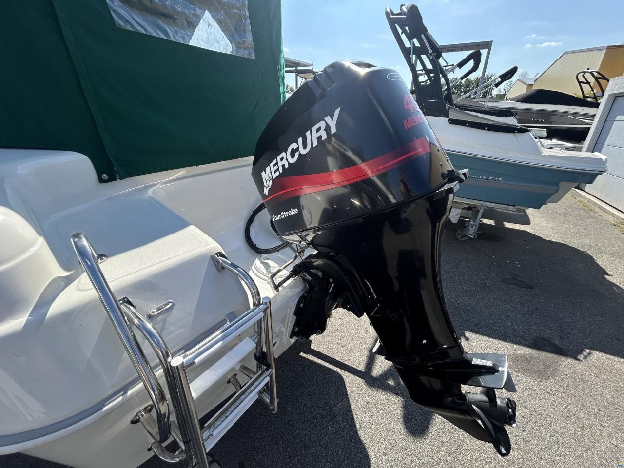 Quicksilver 485 Bora