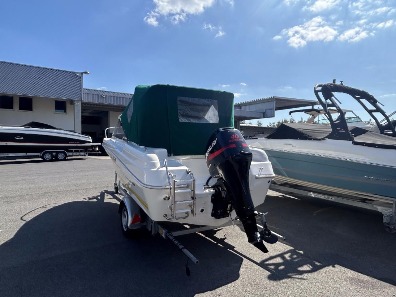 Quicksilver 485 Bora