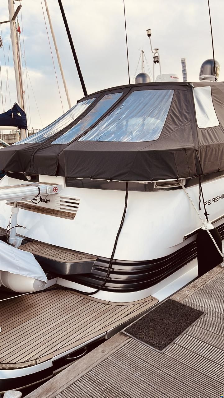 Pershing 54