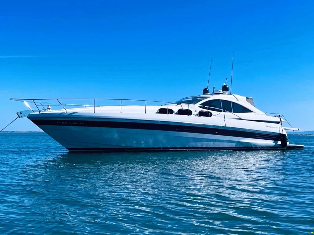 Pershing 54
