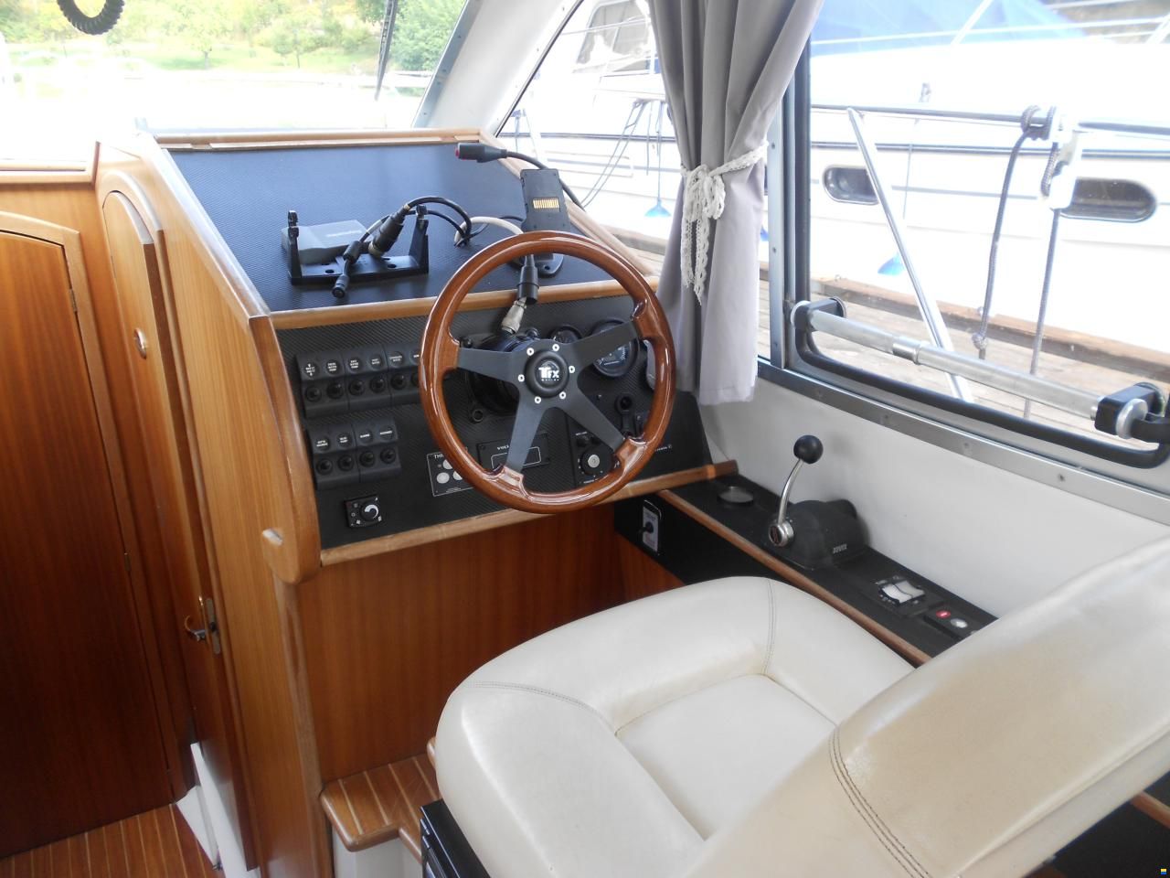 Galeon 280  Flybridge