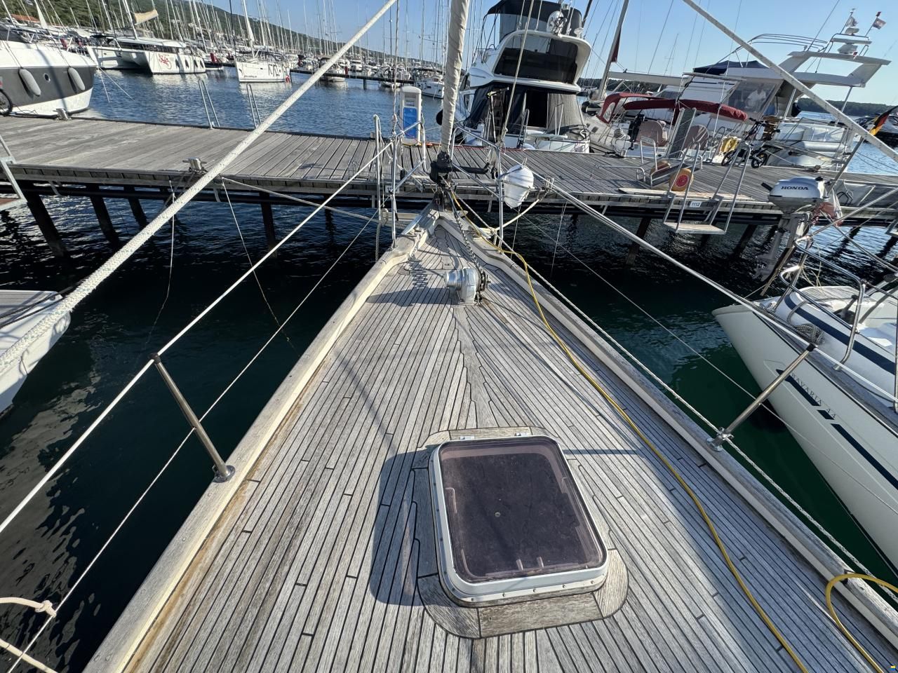 Hallberg-Rassy 38
