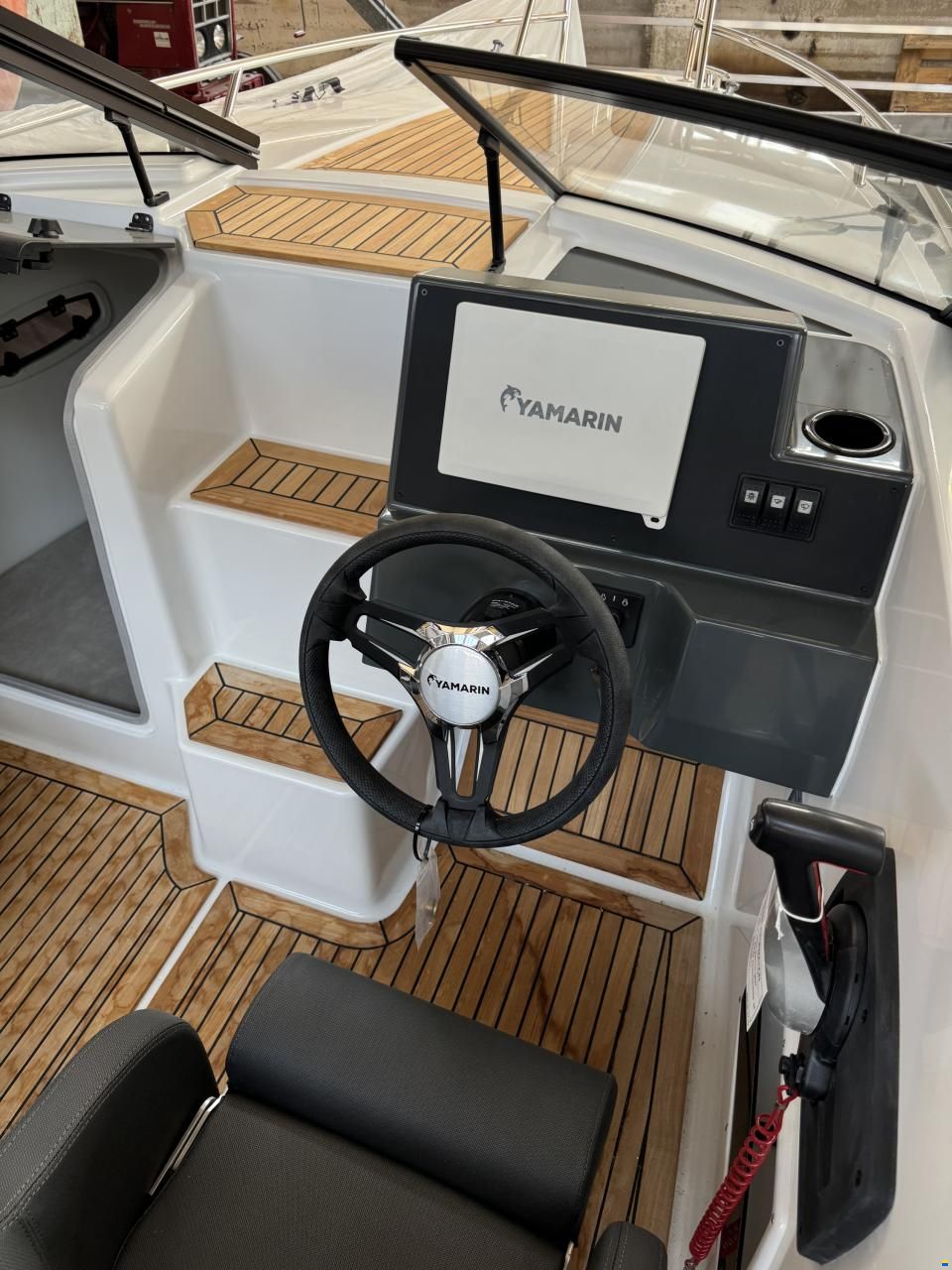 Yamarin 60 DC