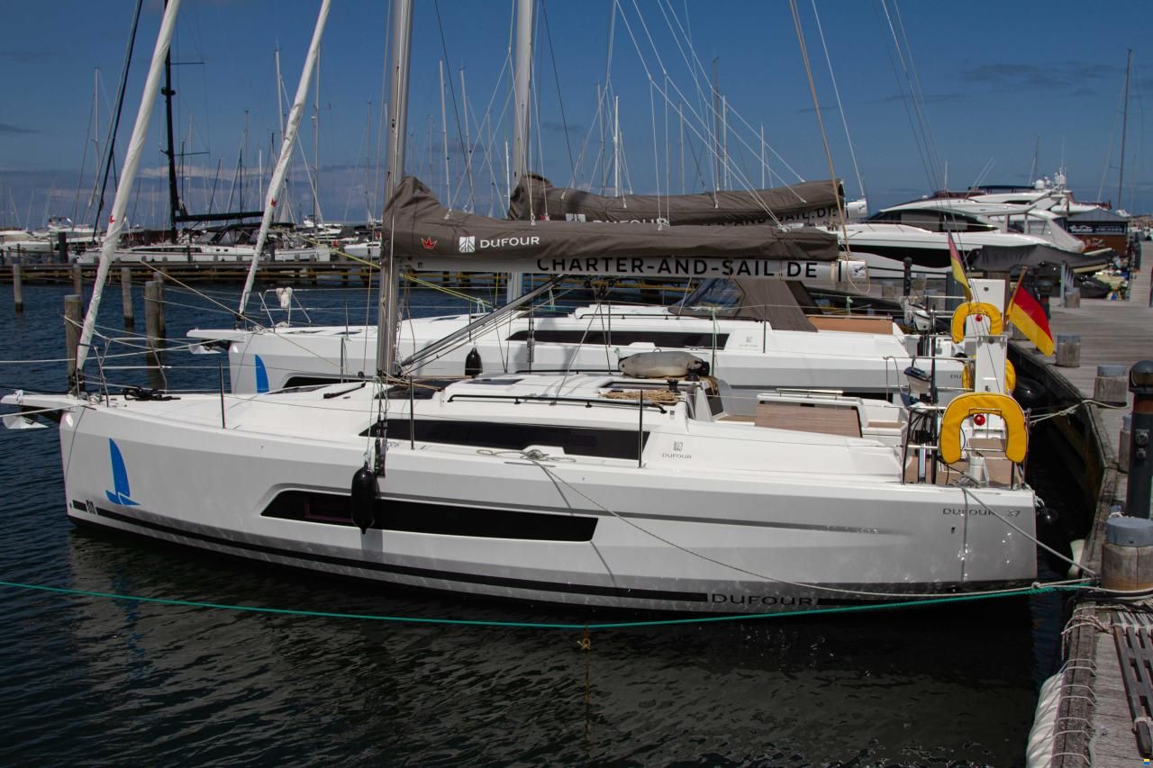 Dufour 37
