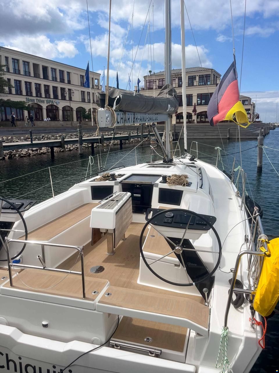 Dufour 37