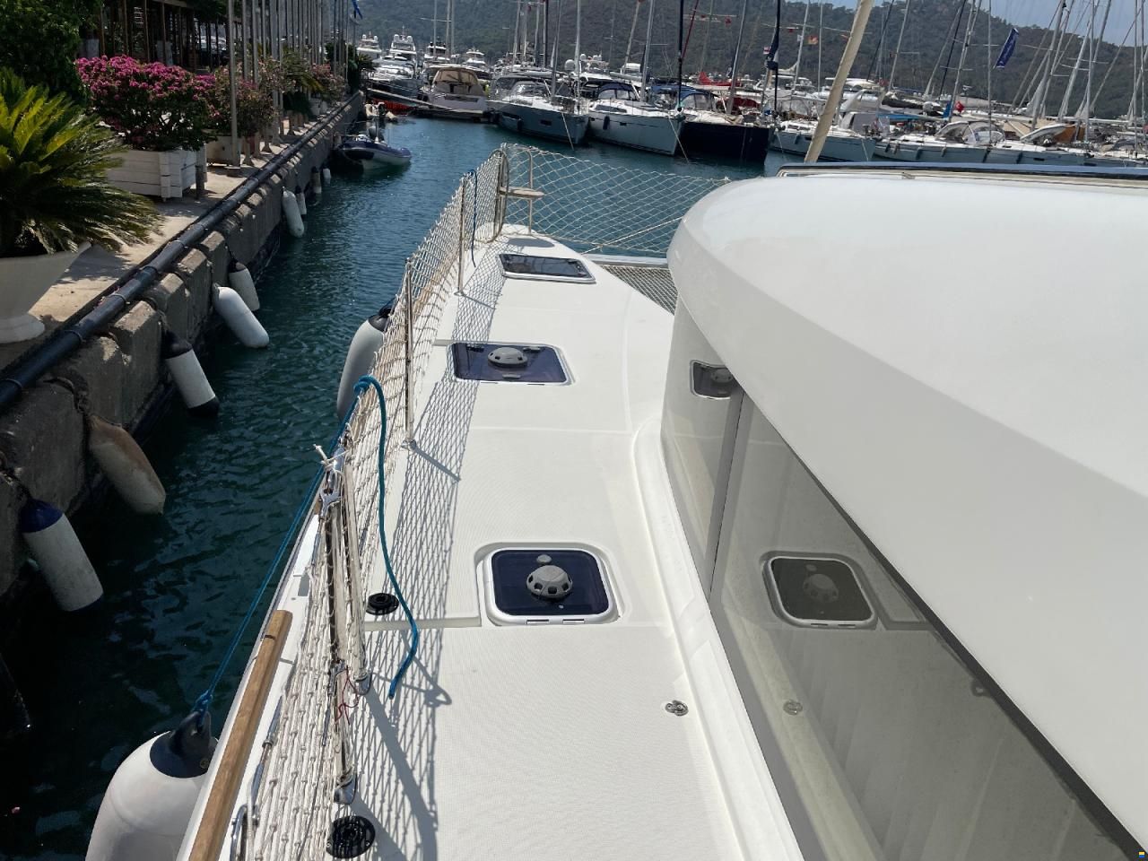 Lagoon 40 - 2021 Model