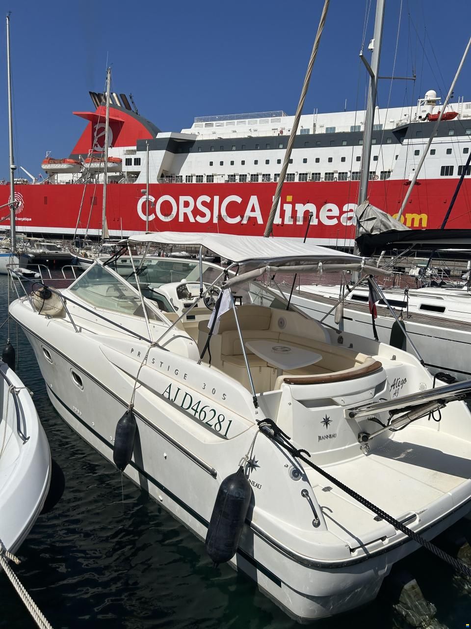 Jeanneau Prestige 30s open