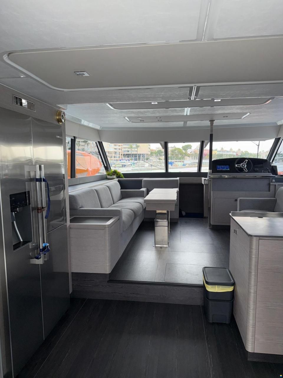 Fountaine Pajot MY 6