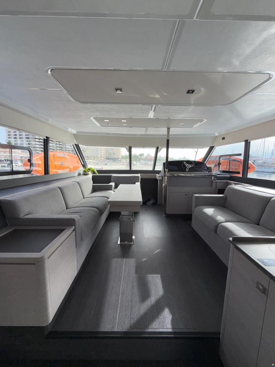Fountaine Pajot MY 6