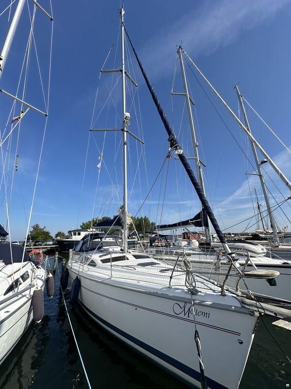 Hunter 410