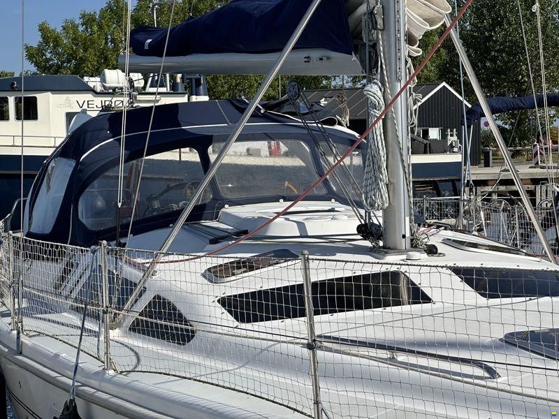 Hunter 410
