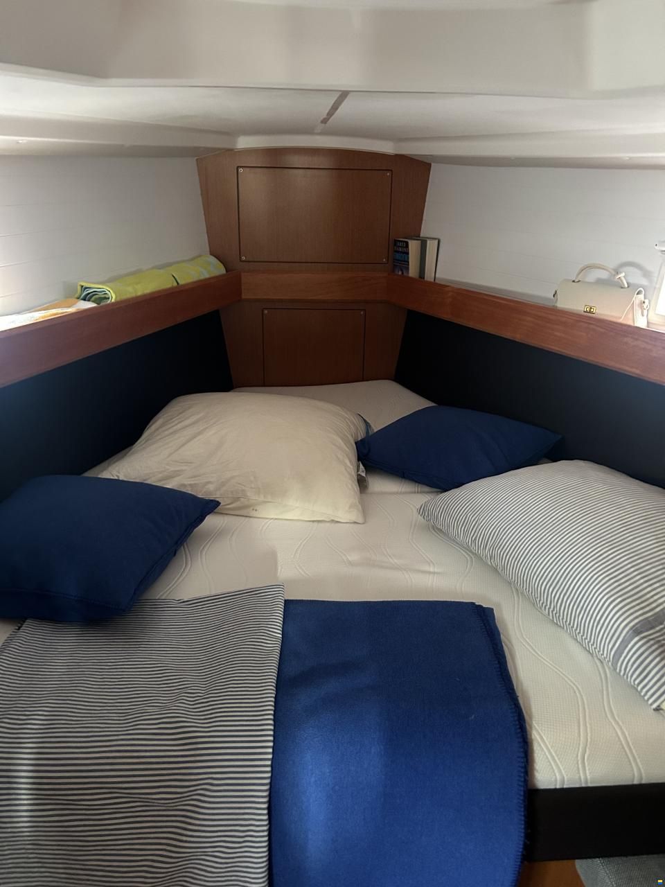 Bavaria Cruiser 37