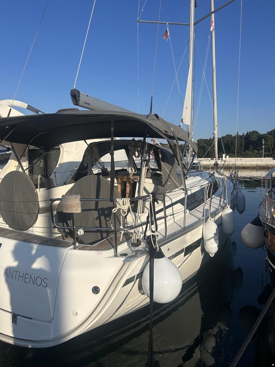 Bavaria Cruiser 37
