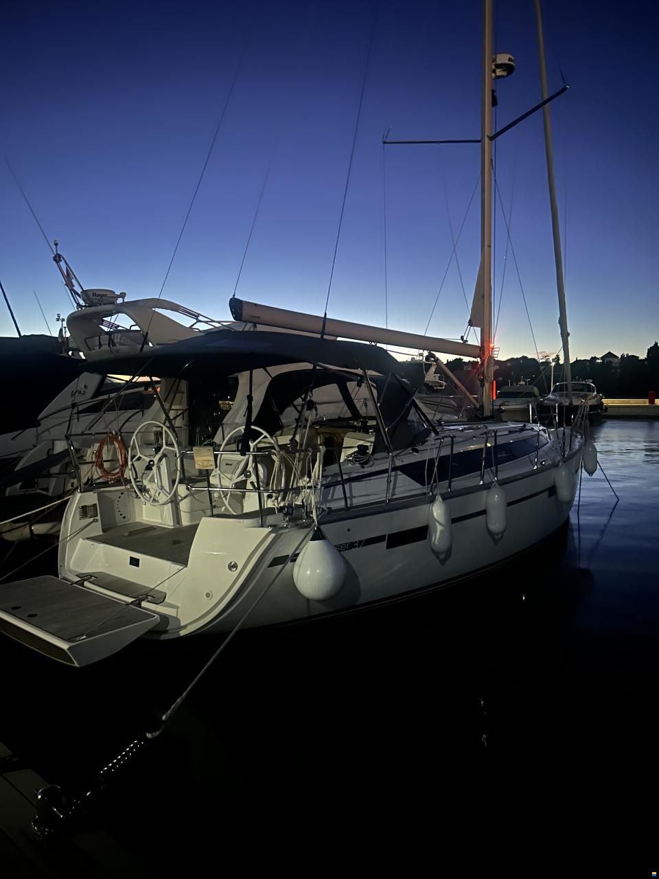 Bavaria Cruiser 37