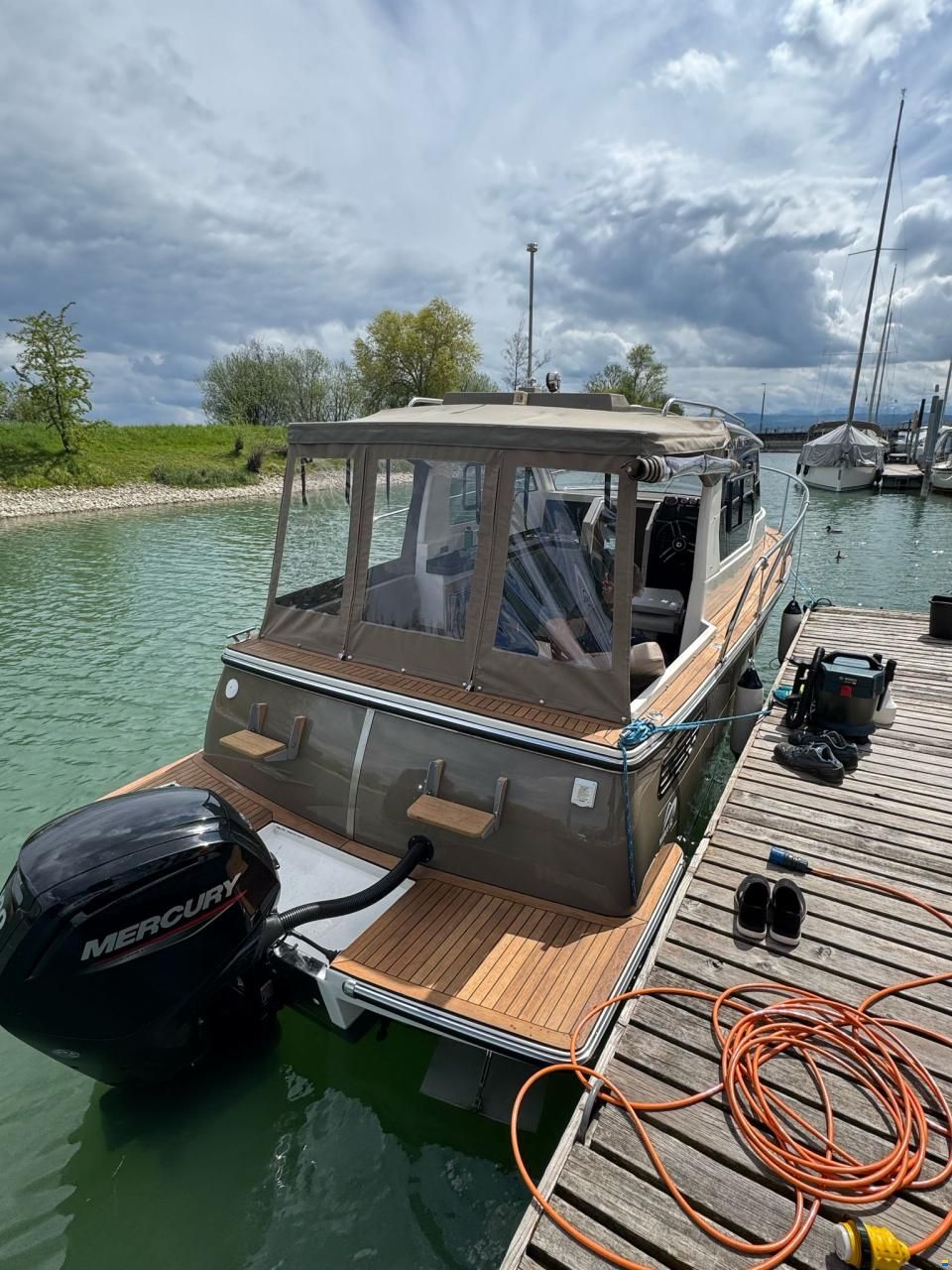Erman Yachting Lobster 23