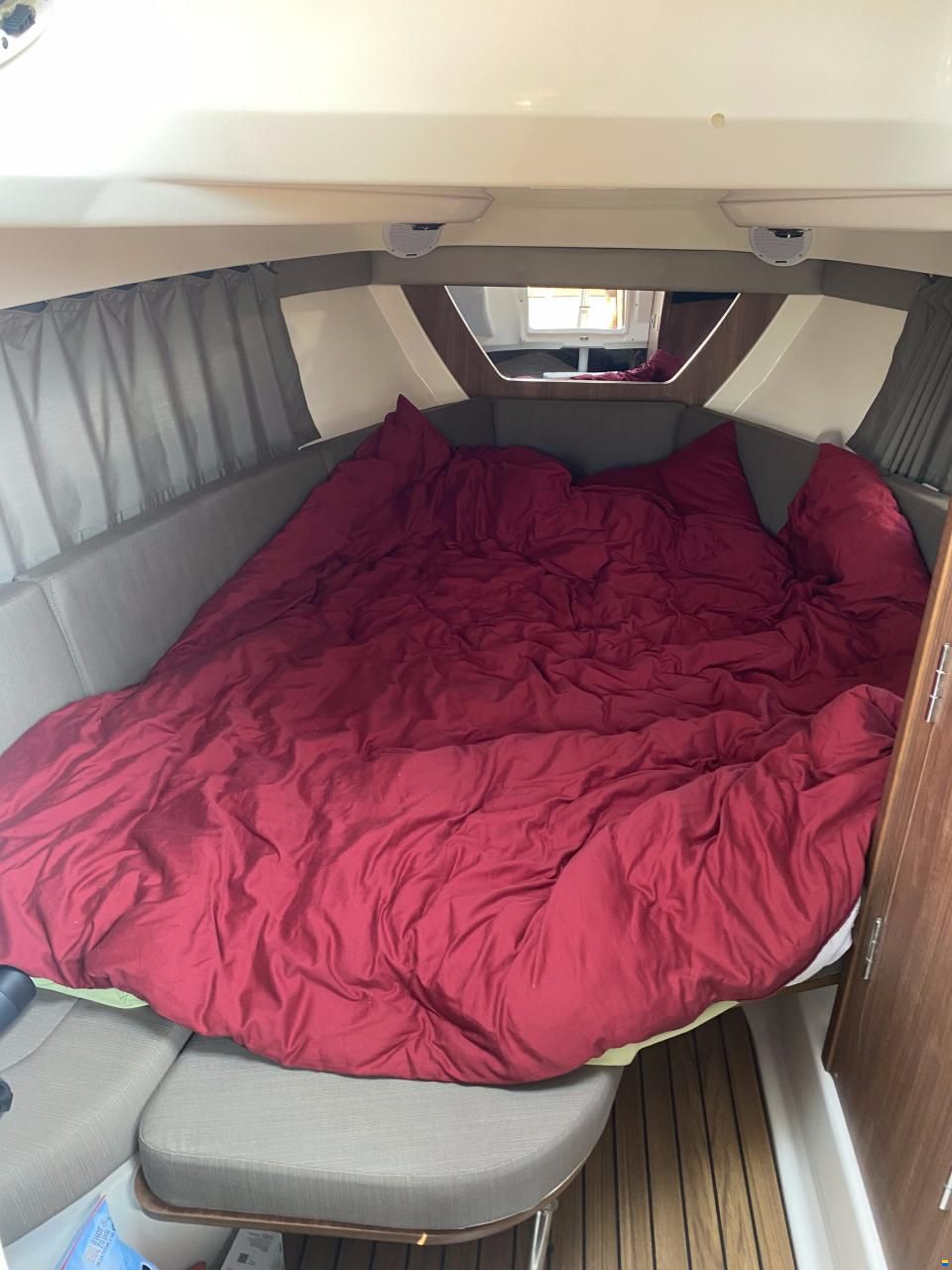 Quicksilver 805 Sundeck