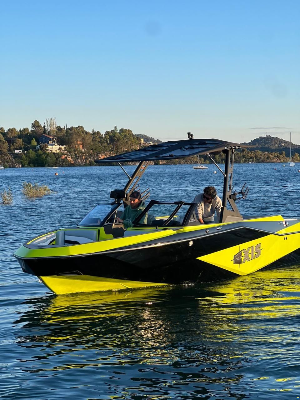 Axis T220