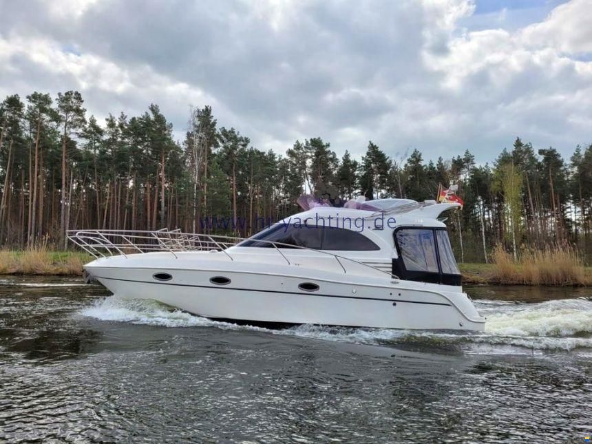 Galeon 330 Fly
