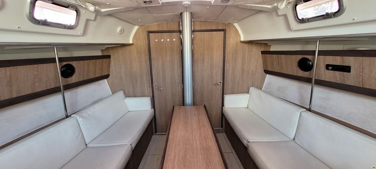 Beneteau First 40