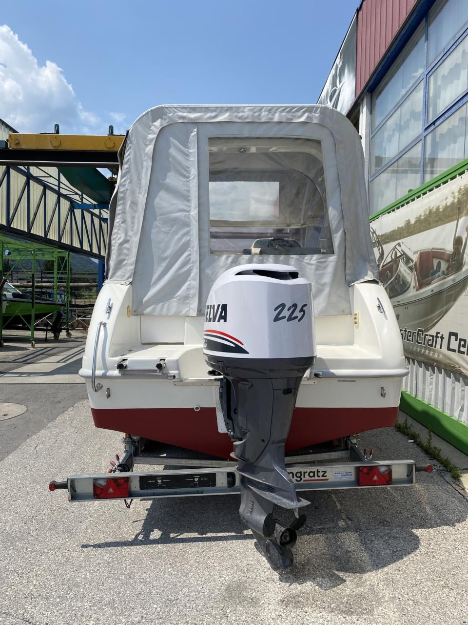 Selva Cruiser 7.1 Cabin