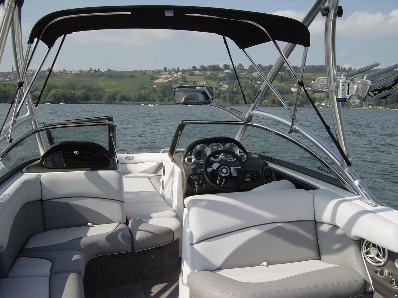 Moomba Supra Launch 22 SSV