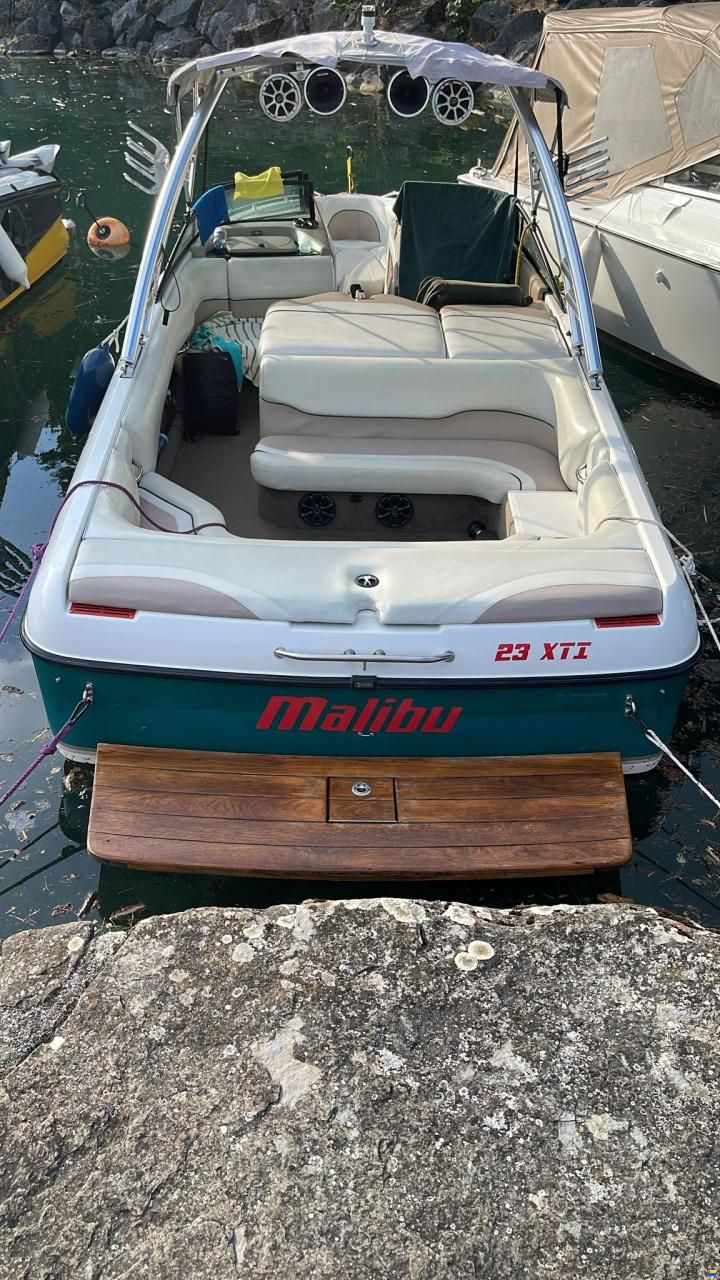 Malibu Sunsetter 23 XTI