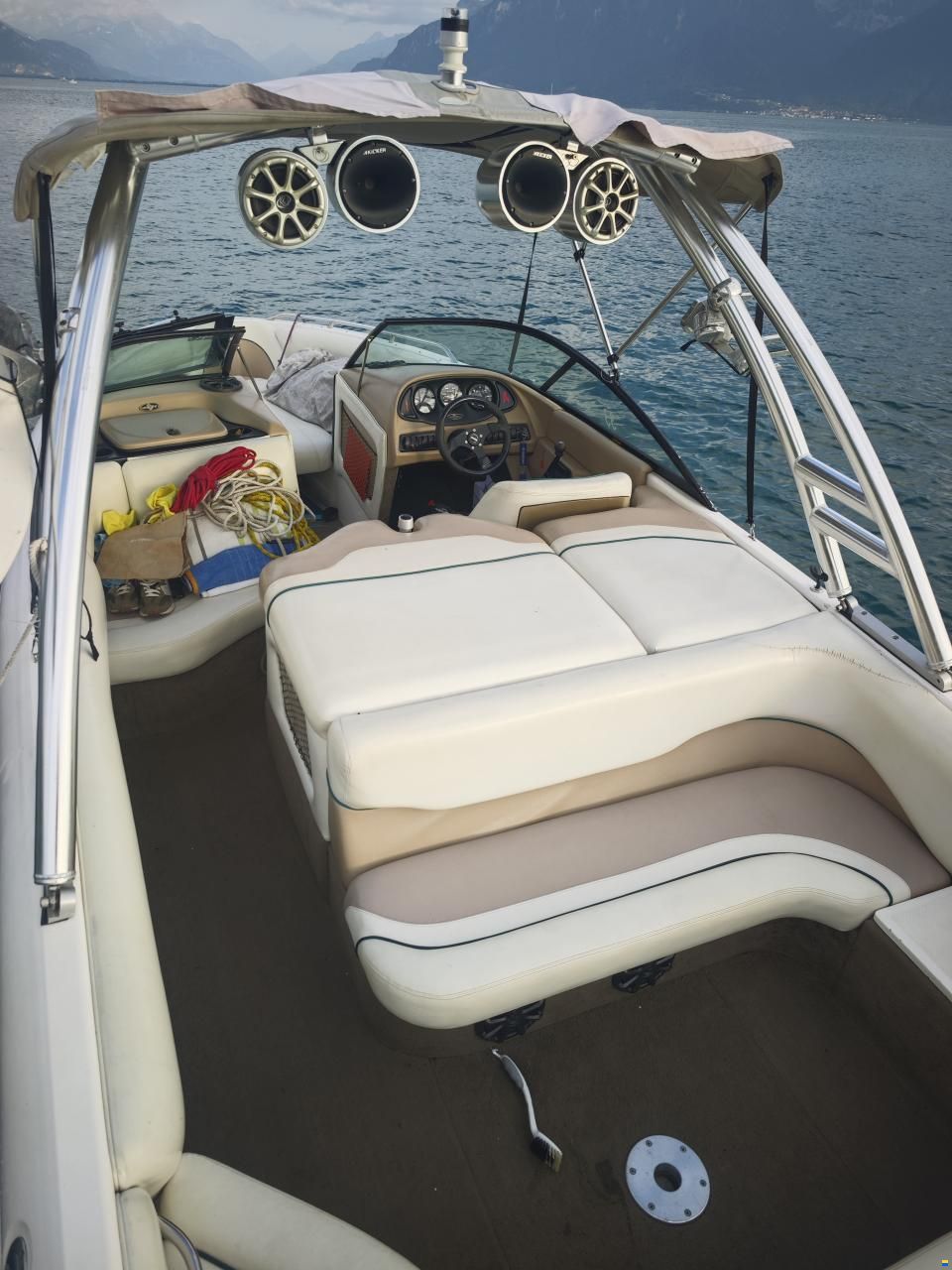 Malibu Sunsetter 23 XTI