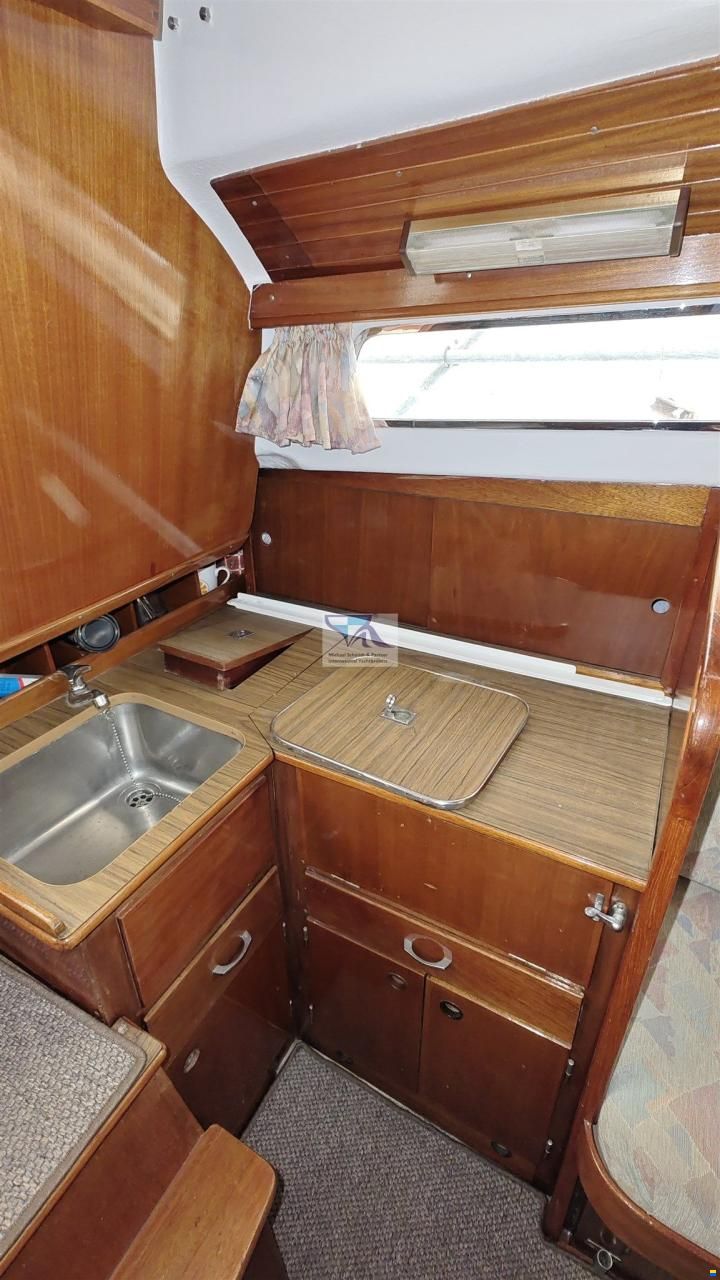 Asmus KG Yachtbau Hanseat 68