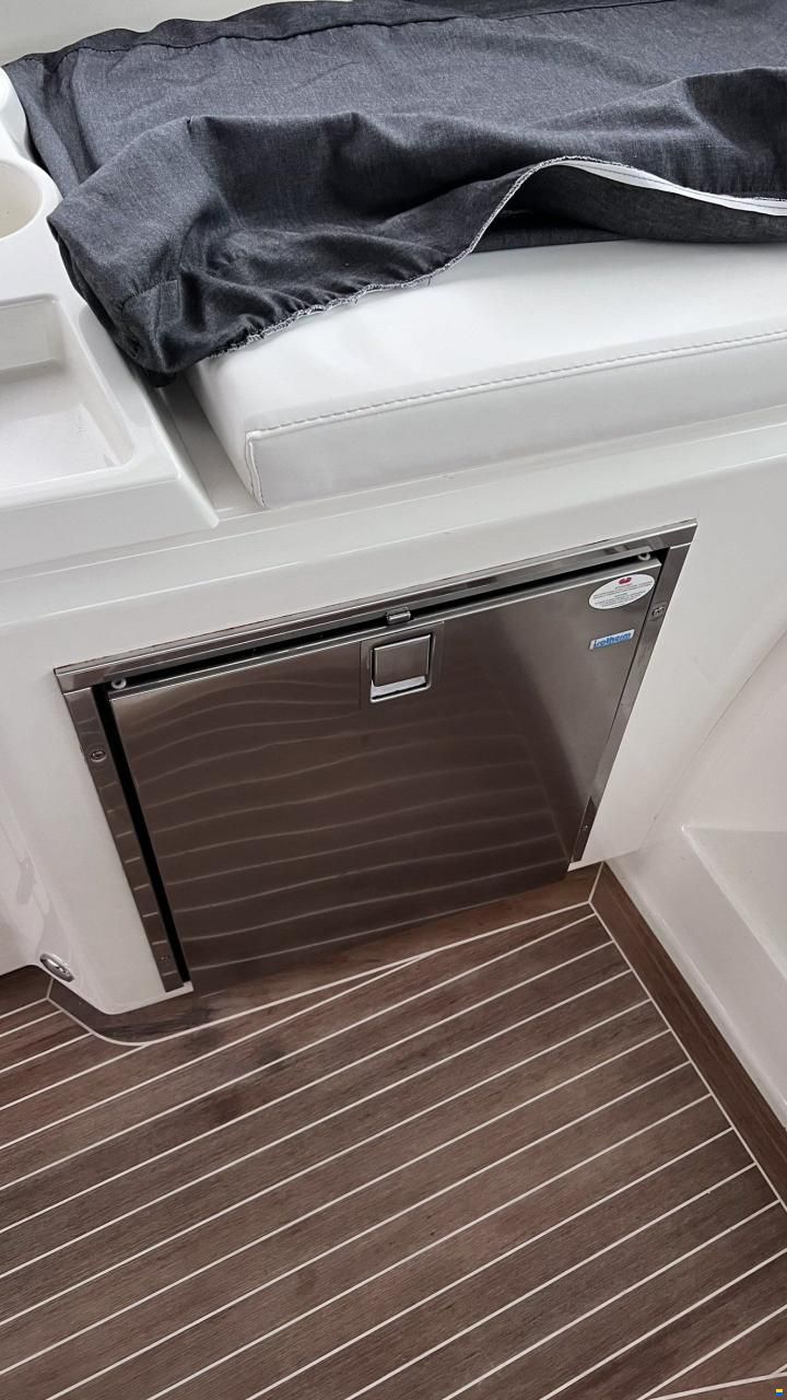 Cranchi M 38 HT - 2013