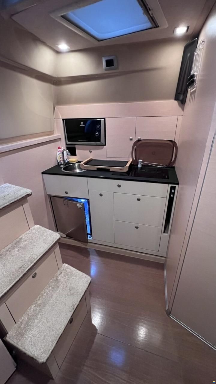 Cranchi M 38 HT - 2013