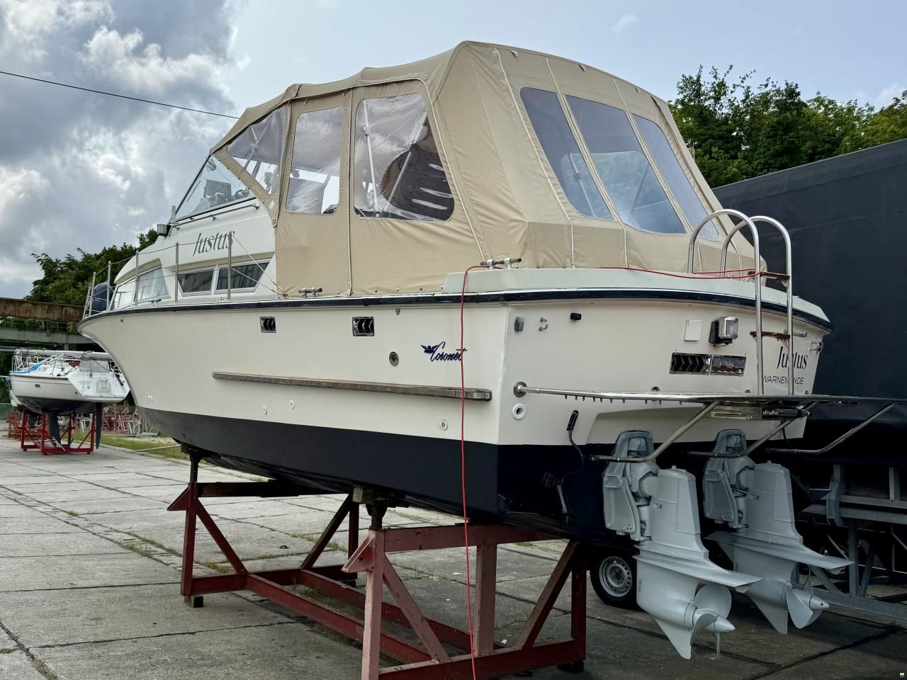 Coronet 32 Oceanfarer