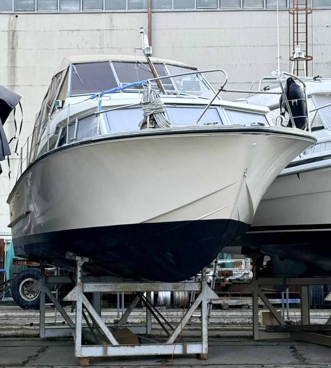 Coronet 32 Oceanfarer