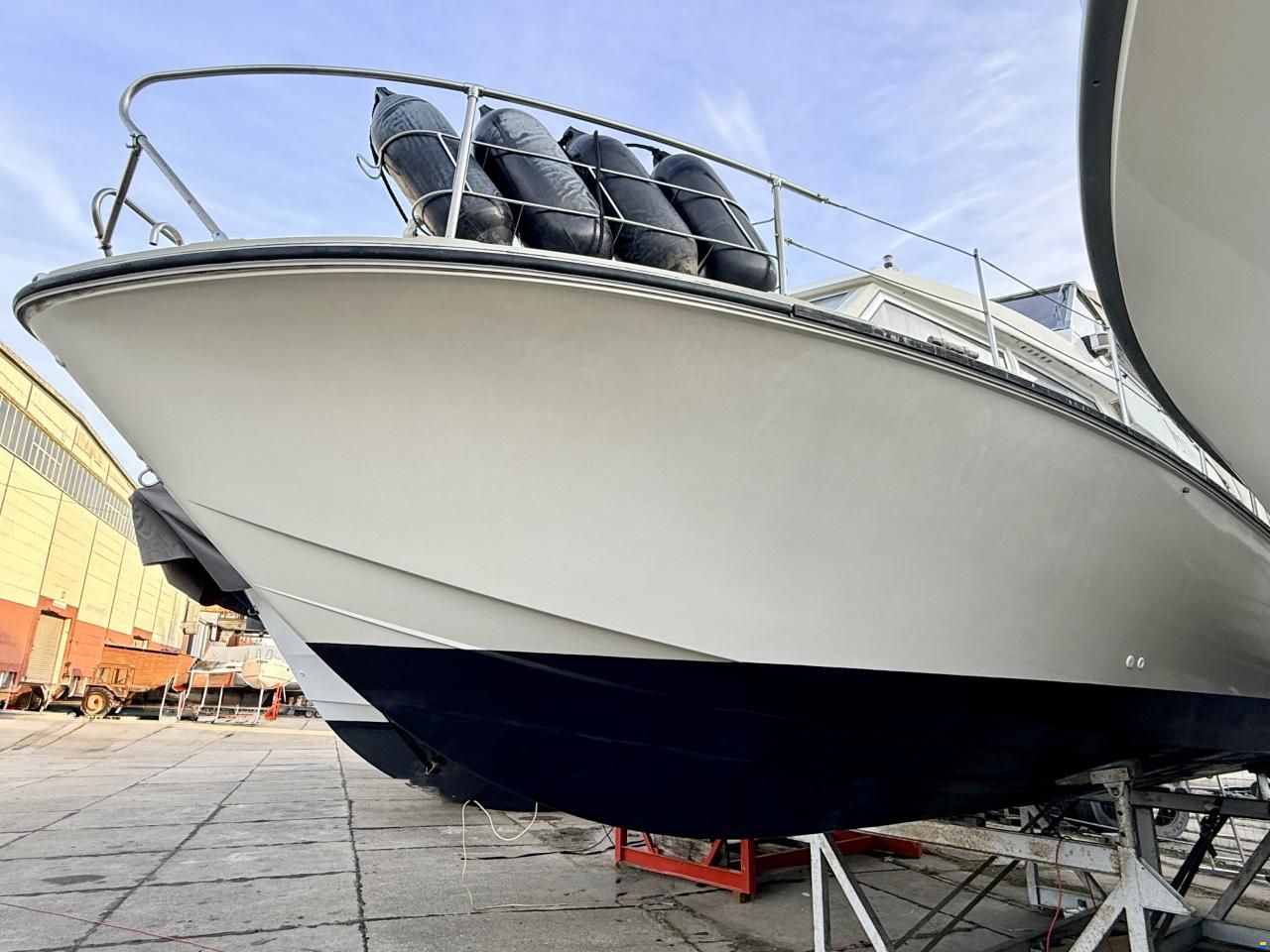 Coronet 32 Oceanfarer