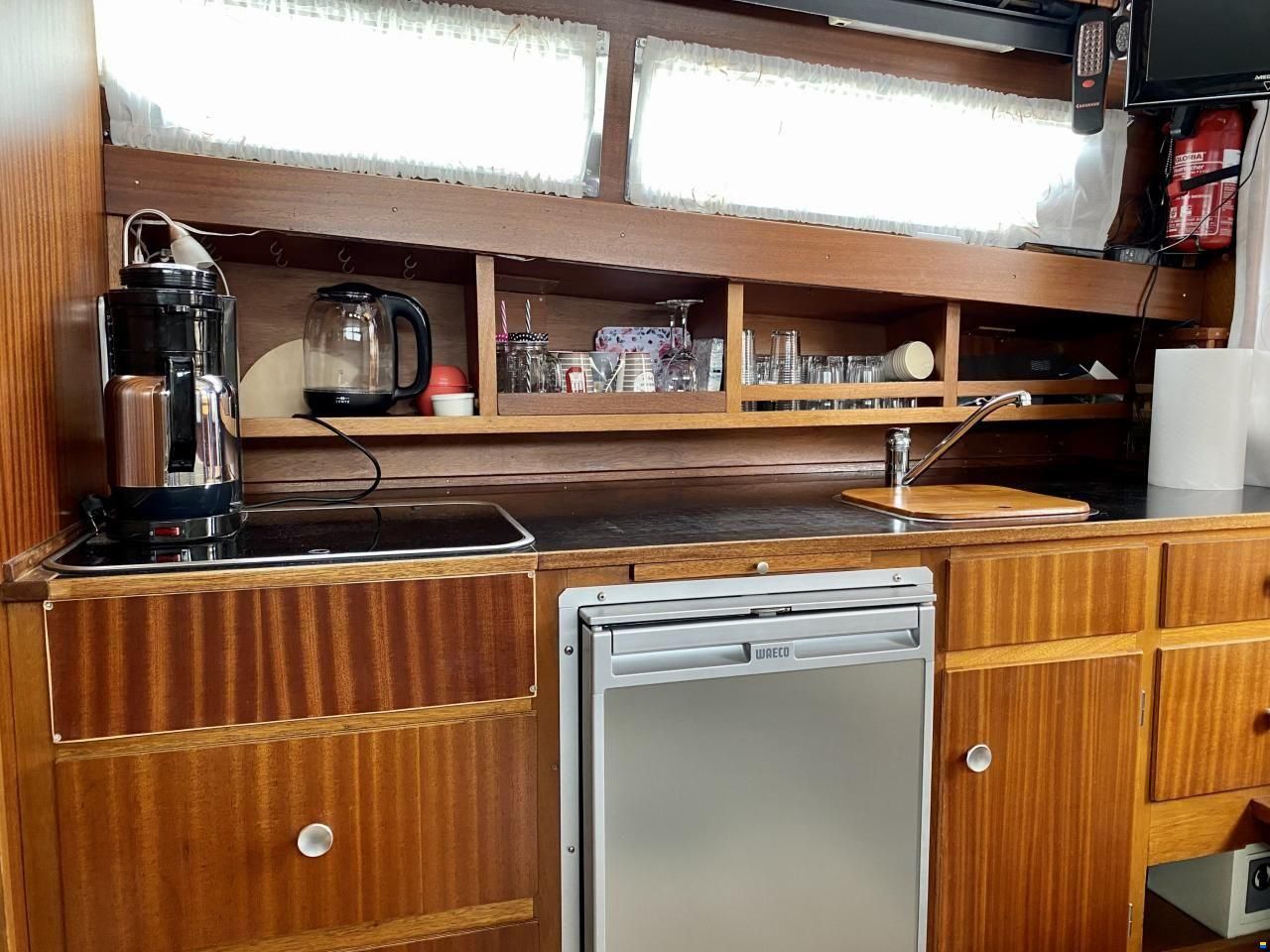 Coronet 32 Oceanfarer