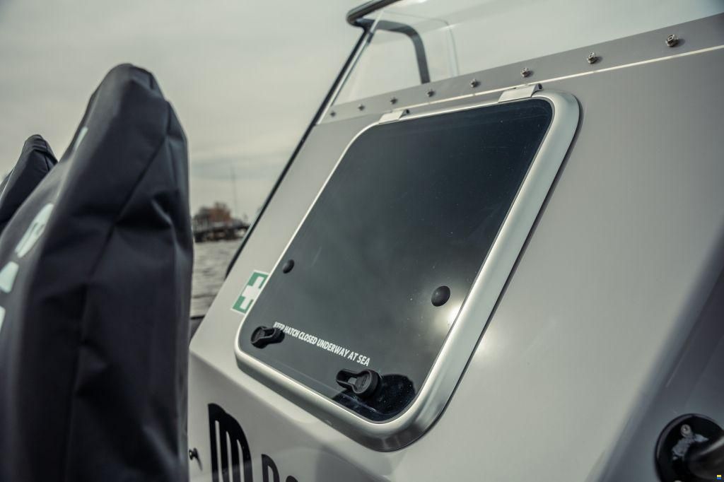 Gemini WR880 RIB
