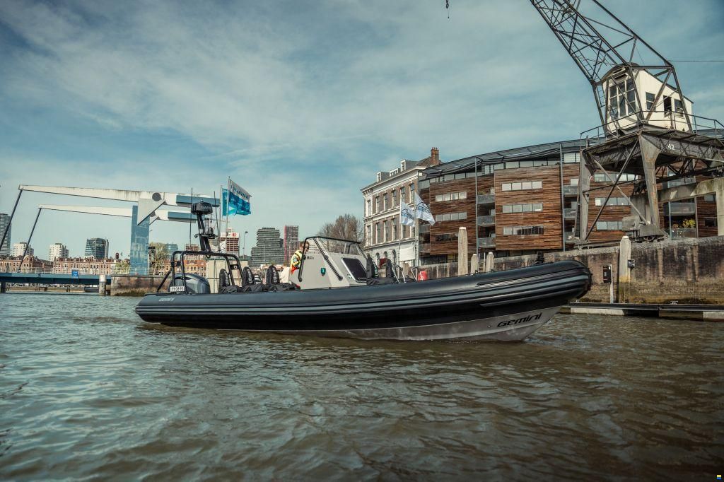 Gemini WR880 RIB
