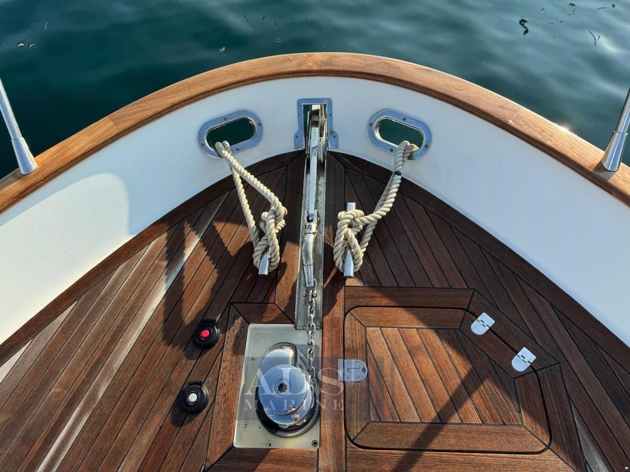 Solare 40 Lobster
