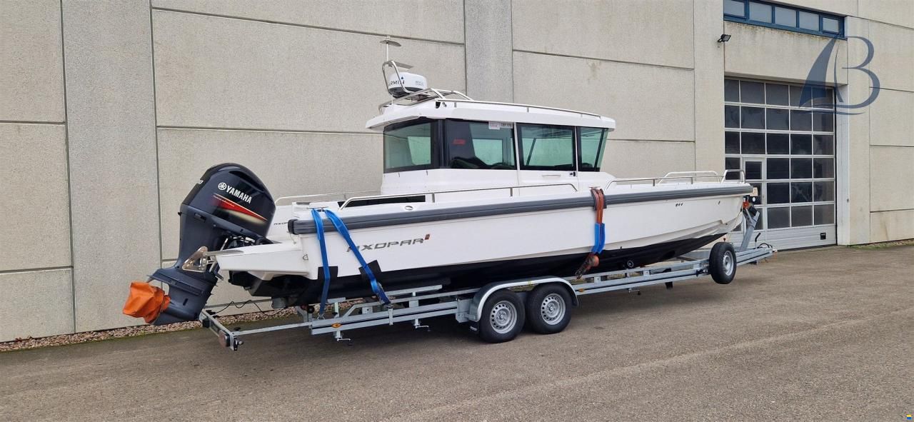 Axopar 28 Cabin MK2