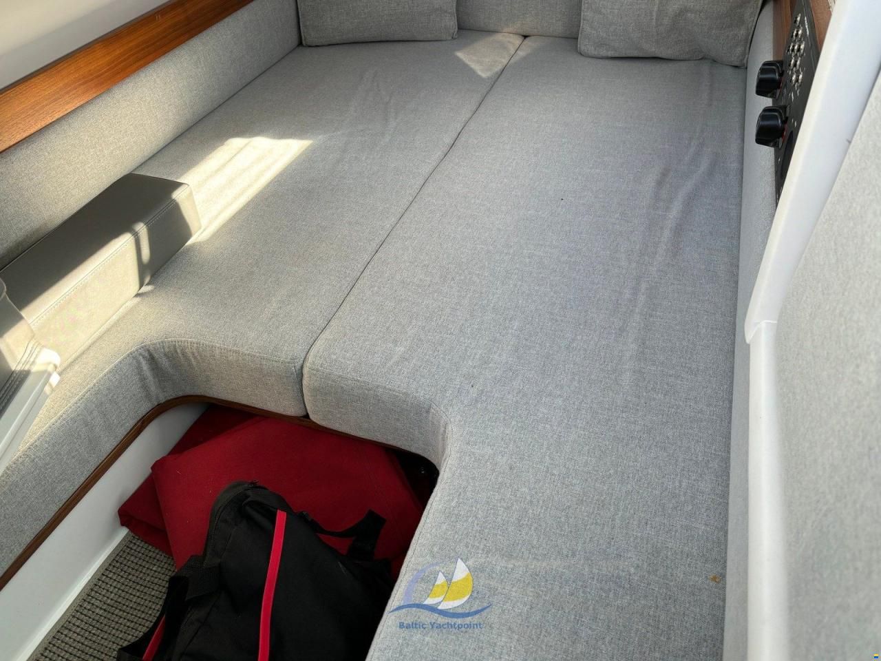 Axopar 28 AC MK2