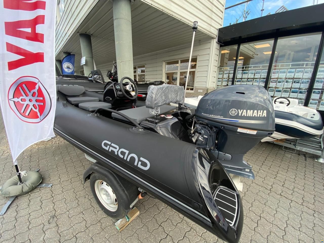 Grand G340