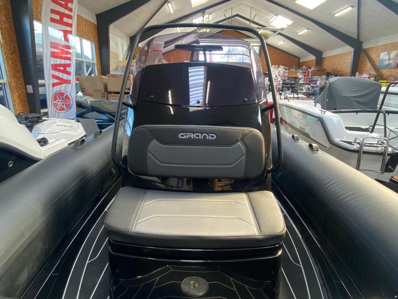 Grand G580