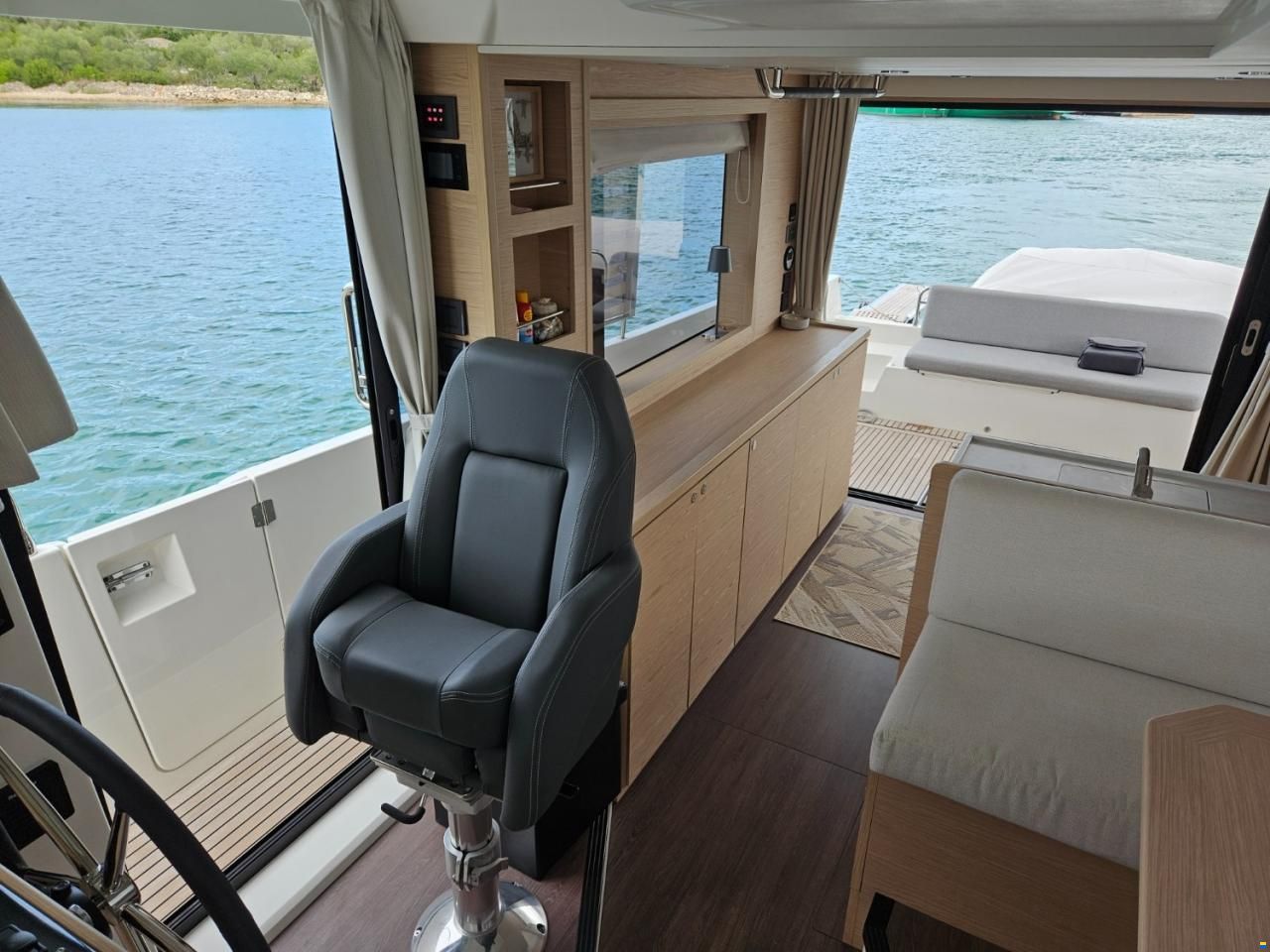 Beneteau Swift Trawler 48 Fly