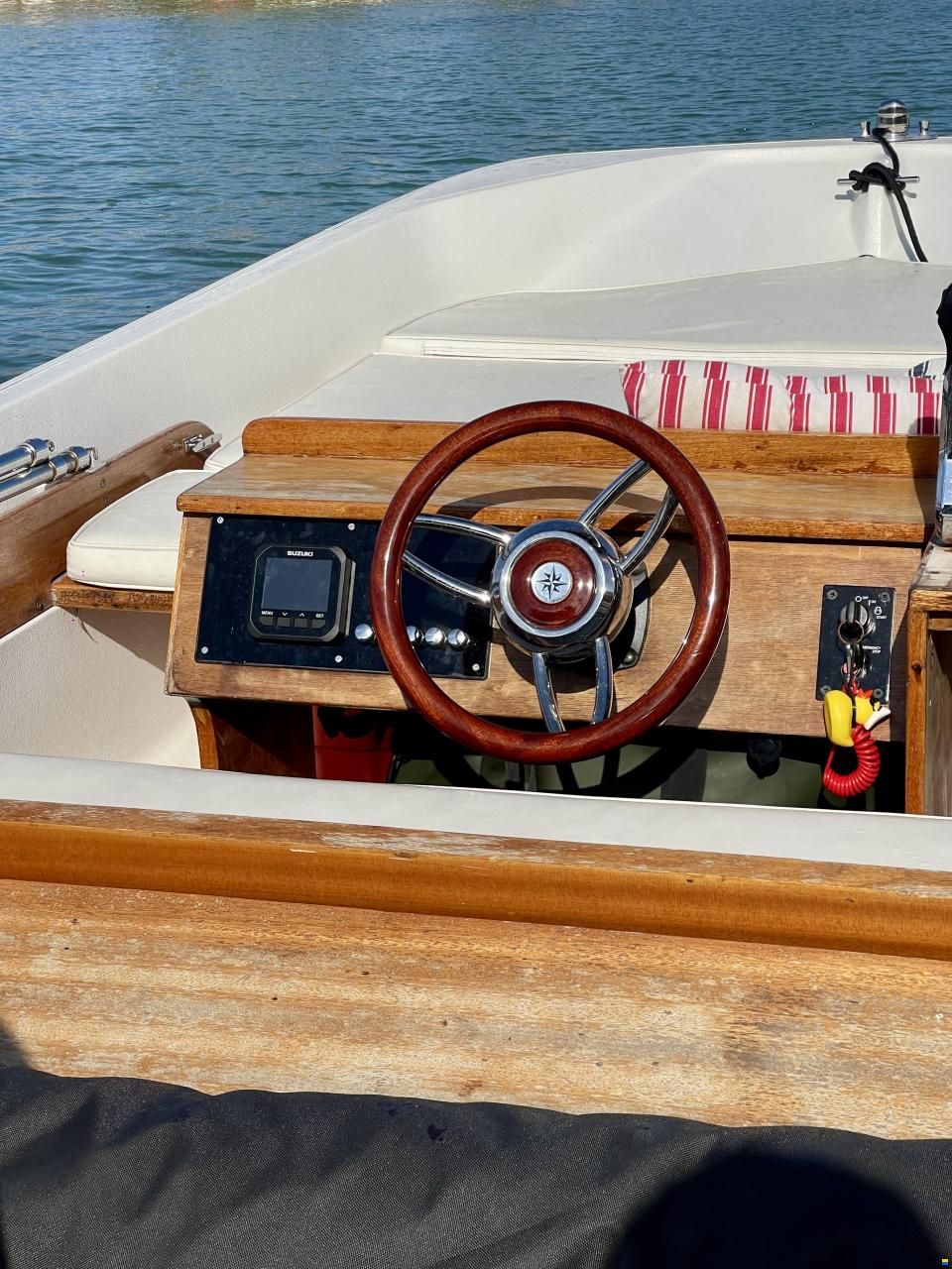 Boston Whaler 17 Super Sport
