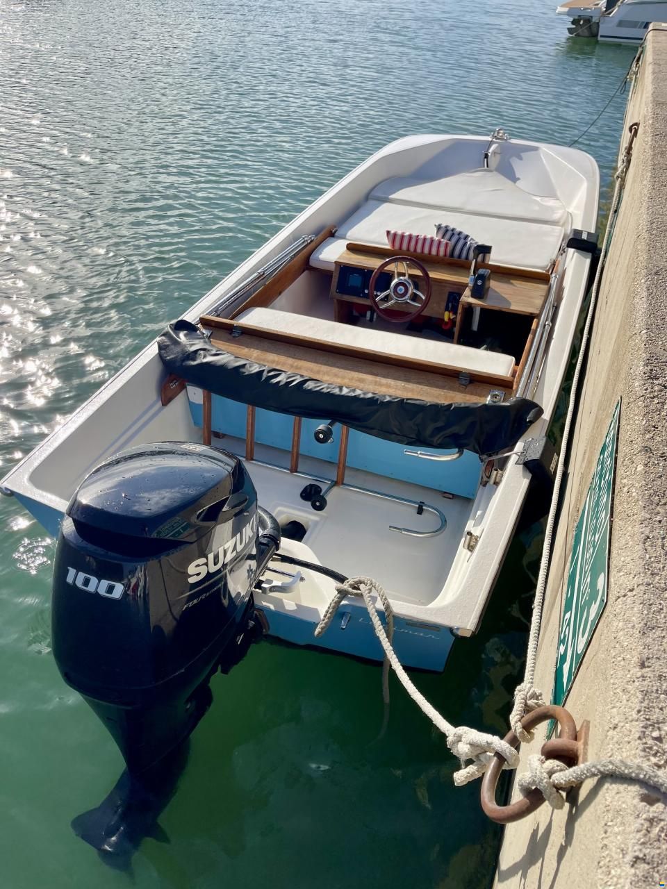Boston Whaler 17 Super Sport