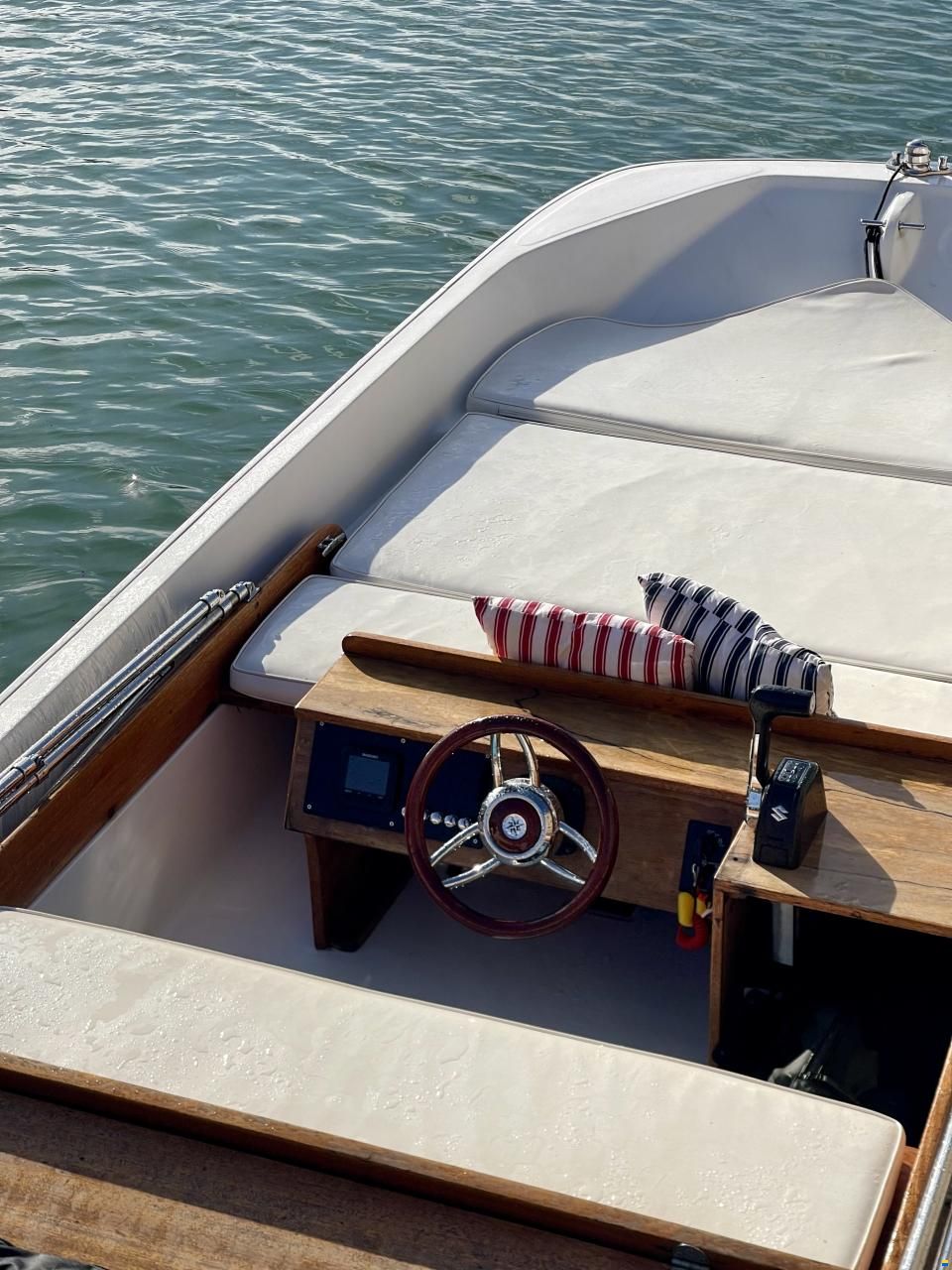 Boston Whaler 17 Super Sport