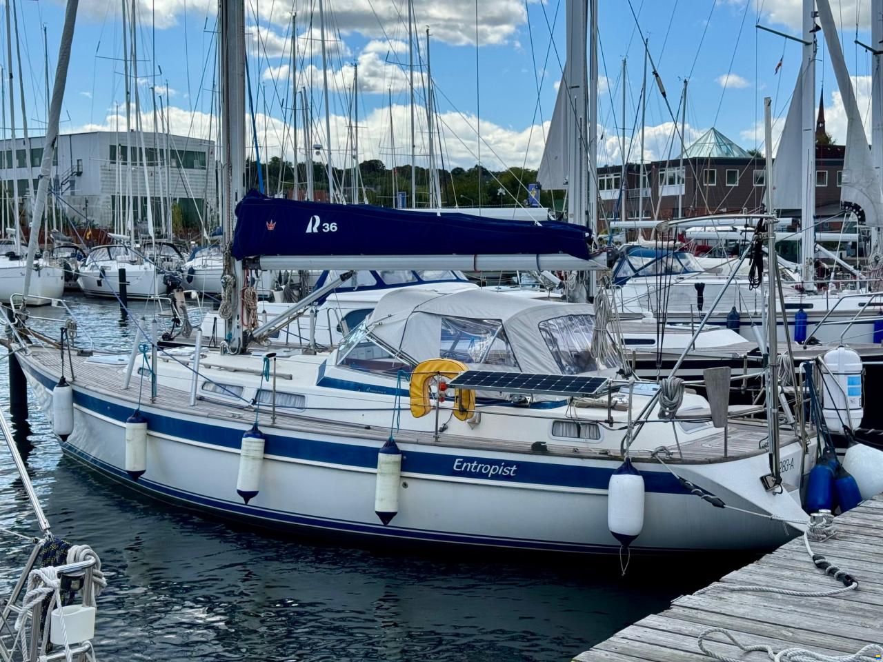 Hallberg-Rassy HR36 MKII